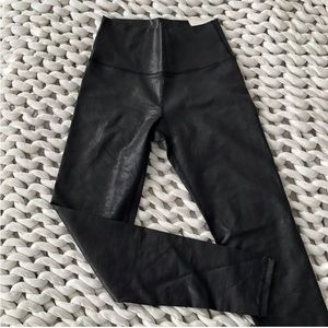 Offline by Aerie Shimmer Leggings